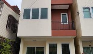 4 Bedrooms Townhouse for sale in Bang Sue, Bangkok 