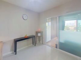 1 Schlafzimmer Wohnung zu verkaufen im Metro Park Sathorn Phase 1, Bang Wa