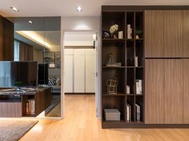 1 Bedroom Condo for sale at Focus Ploenchit, Khlong Toei