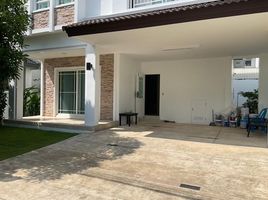 3 Bedroom Villa for rent at Mantana Rama 9-Srinakarin, Hua Mak, Bang Kapi