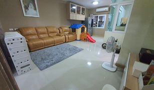 4 Bedrooms Townhouse for sale in Bang Khun Thian, Bangkok Gusto Sathorn-Taksin