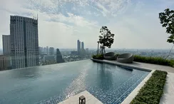 Fotos 2 of the Communal Pool at The Lofts Silom