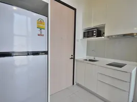 1 Bedroom Apartment for rent at Chewathai Residence Asoke, Makkasan