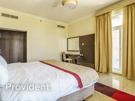 3 बेडरूम अपार्टमेंट for sale at Siraj Tower, अर्जन