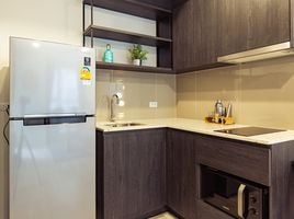 2 Bedroom Apartment for rent at XT Huaikhwang, Din Daeng, Din Daeng