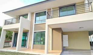 4 chambres Maison a vendre à Racha Thewa, Samut Prakan Golden Village