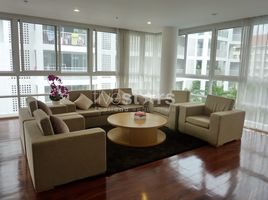 3 Bedroom Apartment for rent at Ekamai Gardens, Phra Khanong Nuea