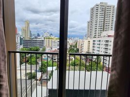 1 Schlafzimmer Appartement zu vermieten im Noble Around Sukhumvit 33, Khlong Tan Nuea