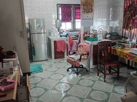 ขายวิลล่า 6 ห้องนอน ใน บางกรวย นนทบุรี, วัดชลอ