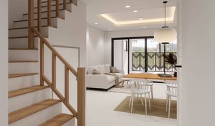 3 Bedrooms Townhouse for sale in Wichit, Phuket Phanason Villa (Borae)