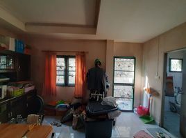 3 Schlafzimmer Wohnung zu vermieten im Sinsap 1, Bueng Yi Tho, Thanyaburi