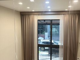 4 спален Вилла в аренду в Patio Rama 9 - Pattanakarn, Suan Luang