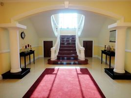 4 Bedroom House for sale in Pong Health Center, Pong, Pong