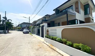 3 Bedrooms House for sale in Ratsada, Phuket Thanapa Parkview 2