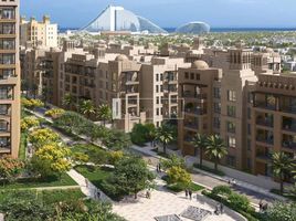 2 बेडरूम अपार्टमेंट for sale at Lamaa, Madinat Jumeirah Living, उम्म सुकीम