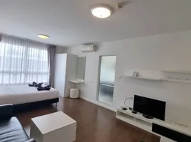 1 Schlafzimmer Appartement zu vermieten im Baan Koo Kiang, Nong Kae