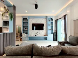 5 Schlafzimmer Villa zu verkaufen im Wasan Pool Villa House, Huai Yai, Pattaya