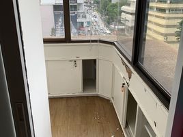 177 m² Office for rent at Asoke Towers, Khlong Toei Nuea, Watthana