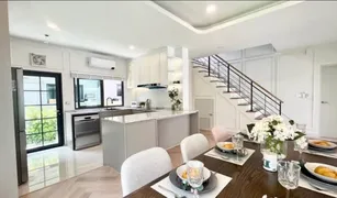 4 Bedrooms House for sale in Bang Kaeo, Samut Prakan Centro Bangna