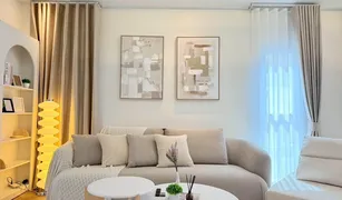 3 Bedrooms House for sale in Chantharakasem, Bangkok Lumpini Town Place Ratchayothin-Sena