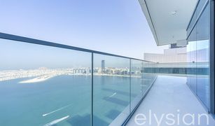 Квартира, 3 спальни на продажу в EMAAR Beachfront, Дубай Beach Vista