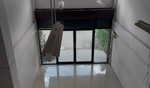 3 Bedrooms Whole Building for sale in Sai Kong Din, Bangkok 