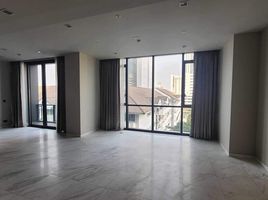 2 Bedroom Condo for sale at The Monument Thong Lo, Khlong Tan Nuea