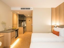 2 спален Квартира в аренду в The Key Premier Sukhumvit , Khlong Toei Nuea