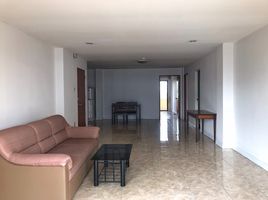 2 Schlafzimmer Wohnung zu vermieten im Lin Court, Khlong Toei