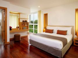 4 Bedroom Apartment for rent at Ekamai Gardens, Phra Khanong Nuea, Watthana, Bangkok