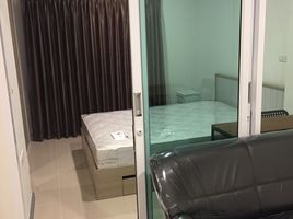 1 Bedroom Apartment for rent at Lazio Sriyan, Thanon Nakhon Chaisi