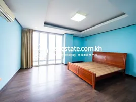 Studio Wohnung zu verkaufen im Condo 15 units for Sale at De Castle Diamond, Boeng Kak Ti Pir