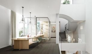 Дом, 4 спальни на продажу в Wang Thonglang, Бангкок Noble Terra Rama 9-Ekamai
