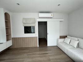 4 Schlafzimmer Reihenhaus zu verkaufen im Eigen Premium Townhome, Prawet