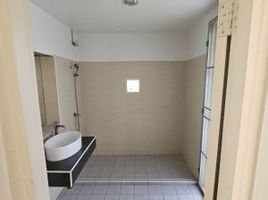 3 Bedroom Townhouse for rent at Mueang Thong Thani 1, Khlong Kluea