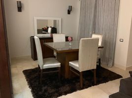 2 Schlafzimmer Appartement zu vermieten im Palm Hills Village Gate, South Investors Area, New Cairo City