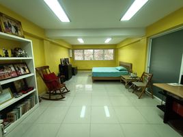 3 Schlafzimmer Ganzes Gebäude zu vermieten in BTS Station, Bangkok, Chom Thong, Chom Thong, Bangkok