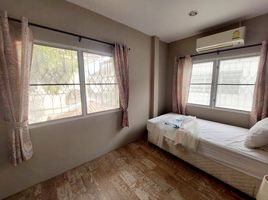 3 Bedroom Townhouse for sale at Baan Sena Villa 9, Tha Raeng, Bang Khen