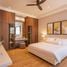 5 Bedroom Villa for sale at 999@Ban Wang Tan Modern Pool and Luxury Pool Villas, San Phak Wan, Hang Dong, Chiang Mai