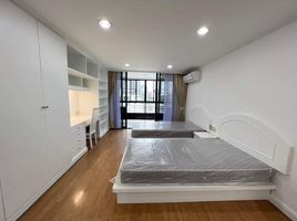 3 спален Кондо в аренду в Acadamia Grand Tower, Khlong Tan Nuea, Щаттхана