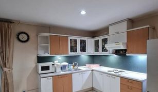 1 Bedroom Condo for sale in Phra Khanong, Bangkok Waterford Park Rama 4