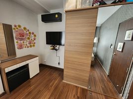 1 Schlafzimmer Appartement zu vermieten im Vista Garden, Phra Khanong Nuea