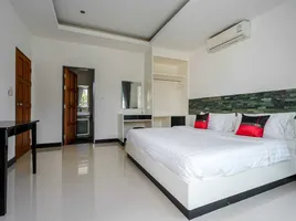 4 Bedroom Hotel for sale in Maenam, Koh Samui, Maenam