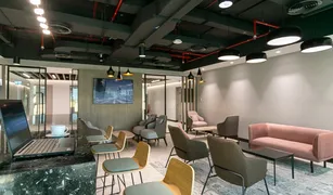 N/A Oficina en venta en Al Rostomani Towers, Dubái Millennium Plaza Hotel