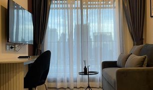 1 Bedroom Condo for sale in Makkasan, Bangkok Life Asoke Hype