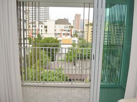 2 Bedroom Condo for sale at Via 31, Khlong Tan Nuea