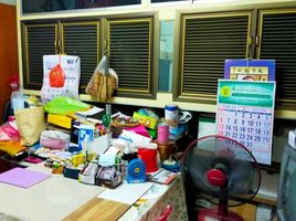 4 Schlafzimmer Reihenhaus zu verkaufen im Sri-Thai Condominium, Bang Mot