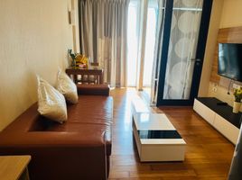 1 Bedroom Apartment for rent at The Tempo Ruamrudee, Lumphini