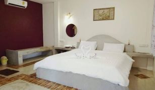 14 Bedrooms Hotel for sale in Thap Tai, Hua Hin 