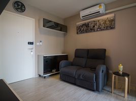 1 Schlafzimmer Wohnung zu verkaufen im Aspire Rattanatibet 2, Bang Kraso, Mueang Nonthaburi